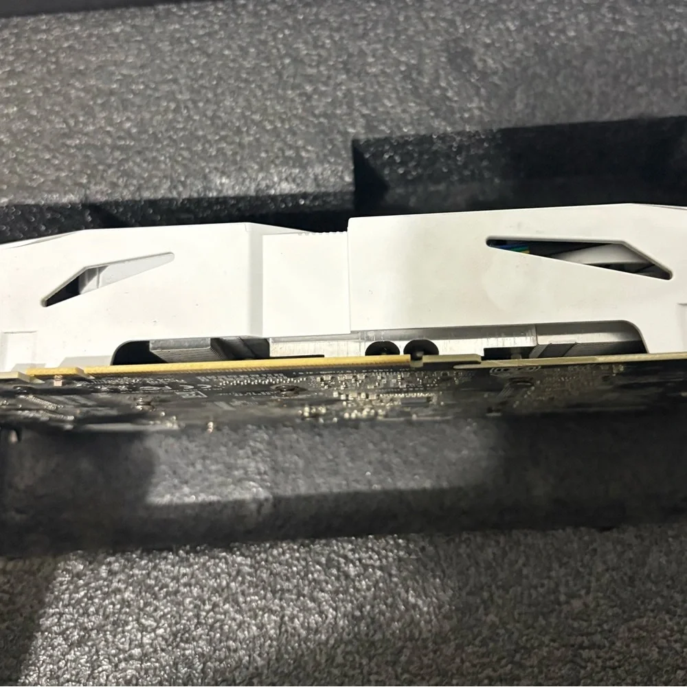 ASUS Dual-Fan White Graphics Card